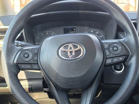 Used 2024 Toyota Corolla LE w/ LE Convenience Package image 27