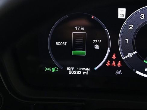 Certified 2024 Porsche Cayenne S image 13