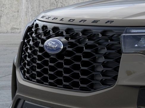 New 2026 Ford Explorer ST-Line AWD/4WD image 17