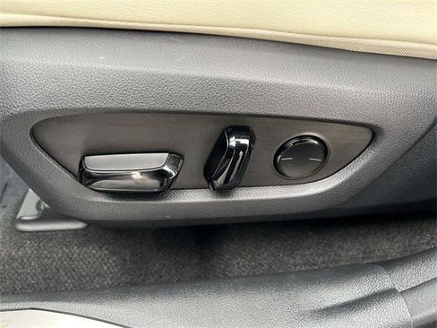 Certified 2022 Lexus NX 350 AWD w/ Premium Package image 10