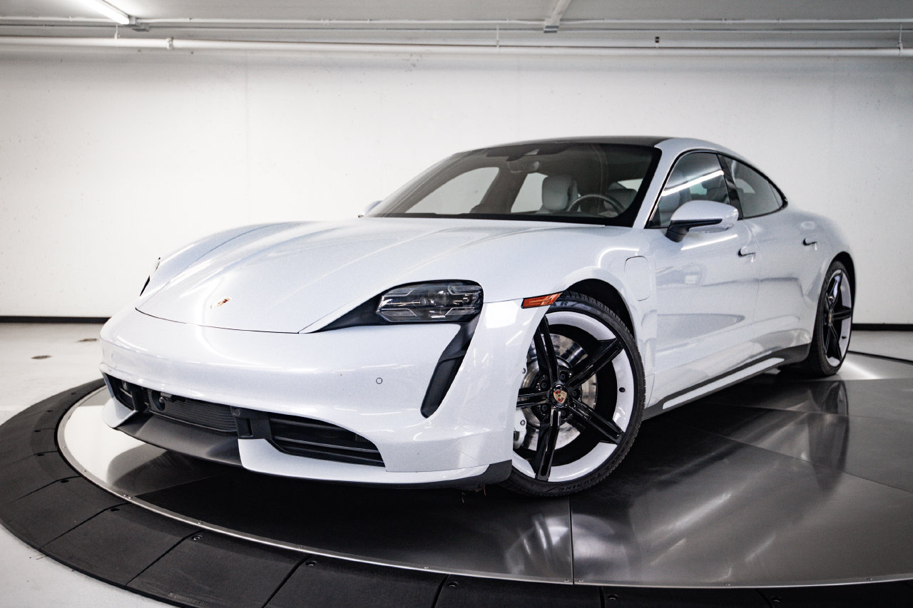 Certified 2022 Porsche Taycan Turbo AWD/4WD image 1