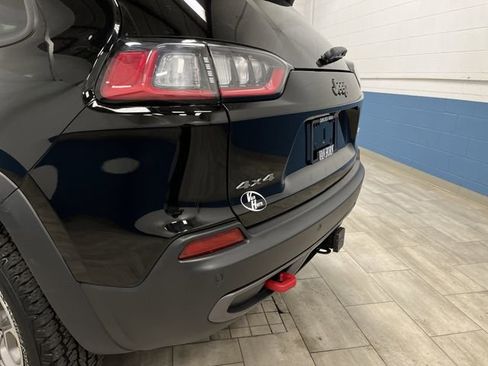Used 2021 Jeep Cherokee Trailhawk w/ Trailer Tow Group image 32