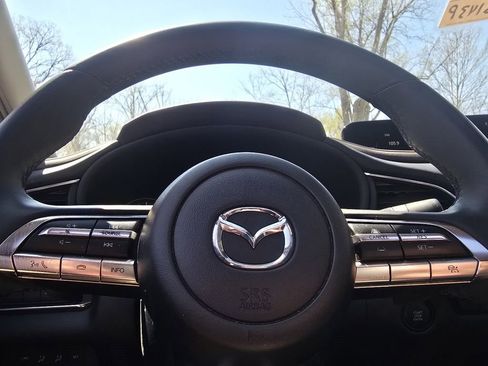 Used 2023 MAZDA CX-30 AWD 2.5 S w/ Premium Package image 28