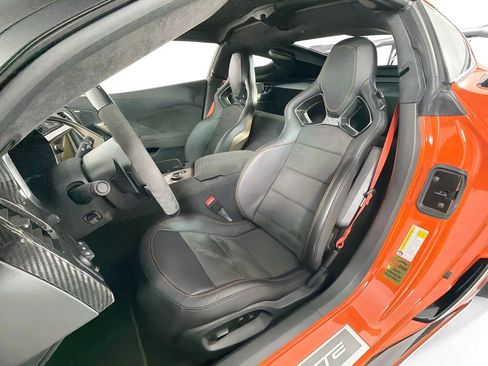 Used 2019 Chevrolet Corvette ZR1 RWD image 11