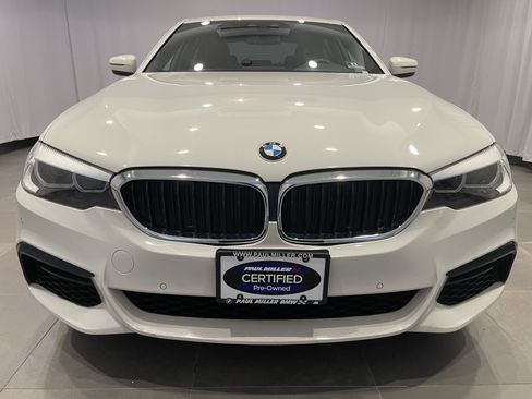Used 2019 BMW 530i xDrive w/ M Sport Package image 2