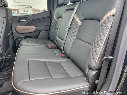 New 2026 GMC Canyon Denali w/ LPO, Denali Black Edition image 12