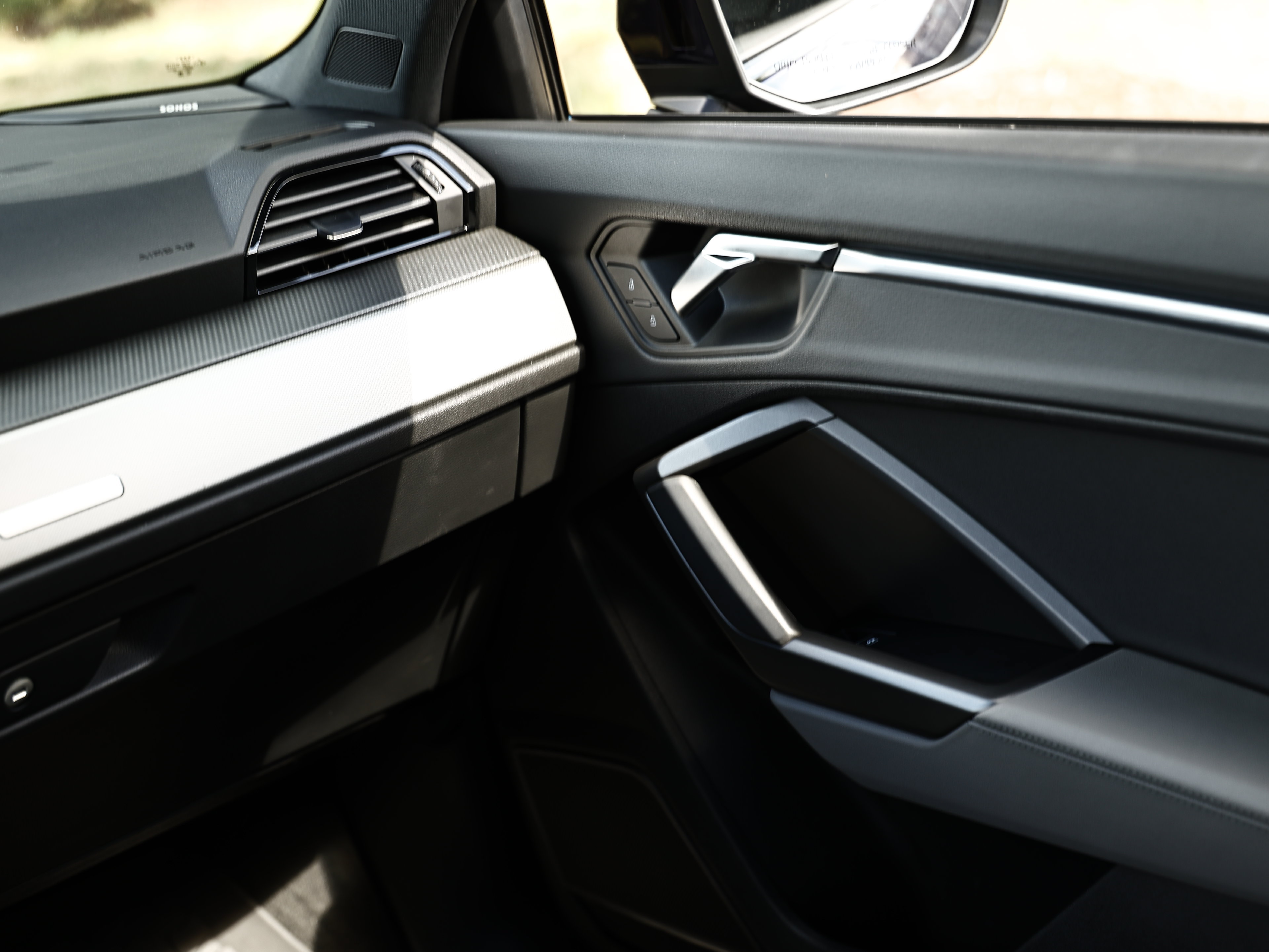Certified 2024 Audi Q3 2.0T Premium Plus AWD/4WD image 30