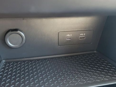 Certified 2024 Nissan Pathfinder SV image 31