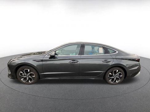 Used 2025 Hyundai Sonata SEL image 4