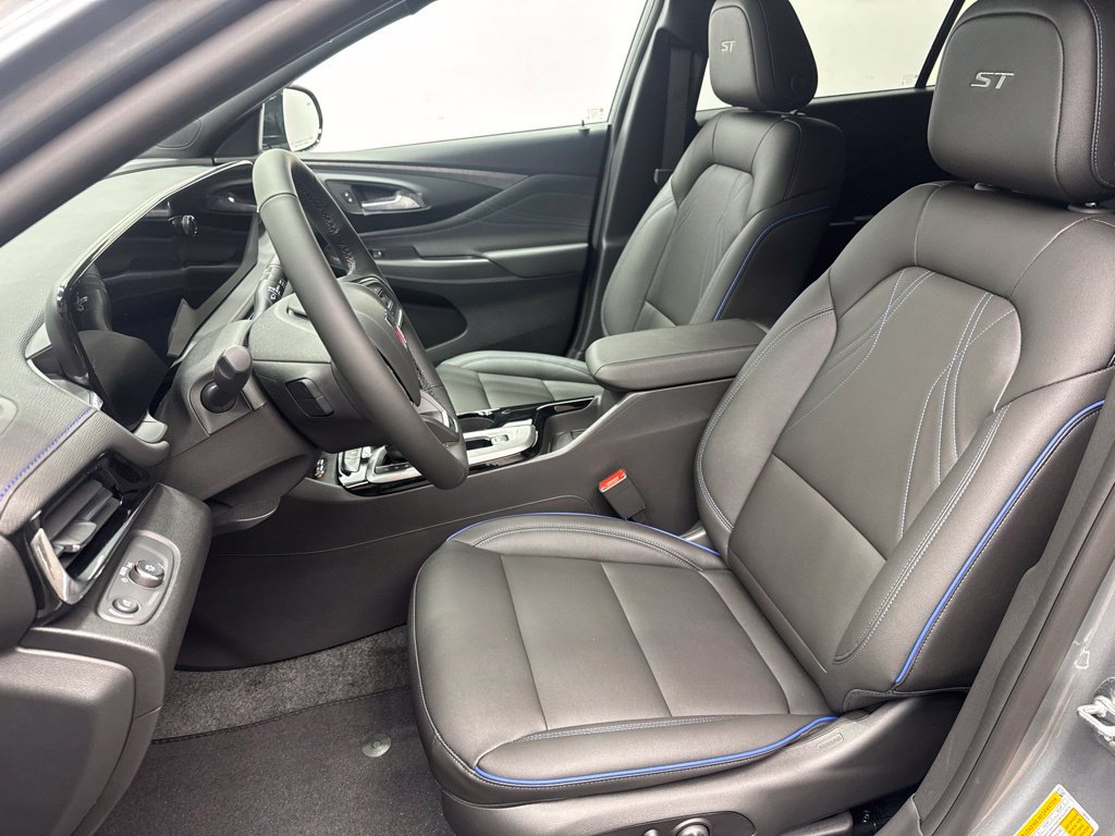 New 2026 Buick Envista Sport Touring w/ Convenience I Package FWD image 9