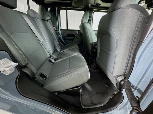 New 2026 Jeep Gladiator Sport image 28