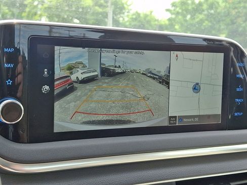 Certified 2023 Hyundai Sonata SEL w/ Convenience Package FWD image 19