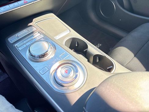 Used 2024 Genesis GV70 3.5T Sport image 26