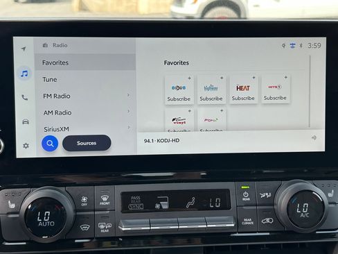 Certified 2025 Toyota Grand Highlander AWD image 22