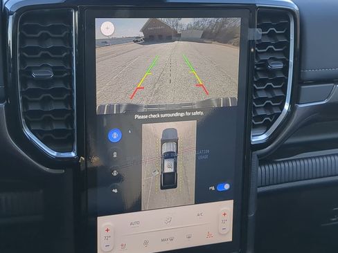 New 2025 Ford Ranger Lariat w/ FX4 Off-Road Package image 18