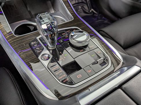 Used 2020 BMW X7 xDrive40i w/ Premium Package image 38