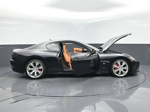 Used 2017 Maserati GranTurismo Sport RWD image 66