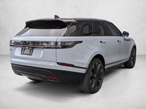 New 2026 Land Rover Range Rover Velar Dynamic SE image 2
