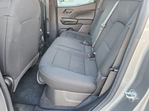 Used 2024 Chevrolet Colorado LT w/ LT Convenience Package image 10