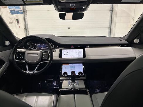 Used 2023 Land Rover Range Rover Evoque R-Dynamic SE AWD/4WD image 30