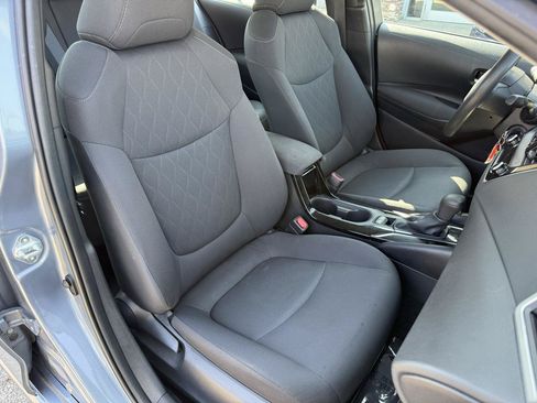 Used 2021 Toyota Corolla LE FWD image 15