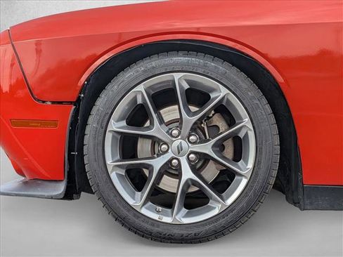 Used 2022 Dodge Challenger GT image 24