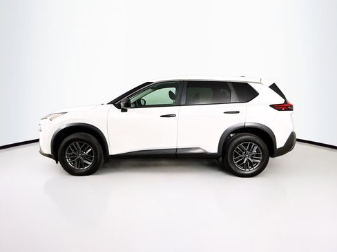 Used 2022 Nissan Rogue S FWD image 7