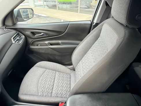 Used 2024 Chevrolet Equinox LT image 30