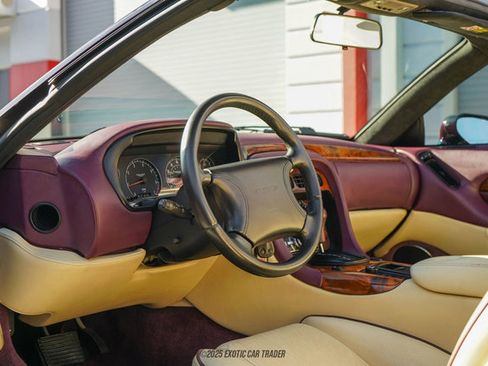 Used 1998 Aston Martin DB7 Volante image 37