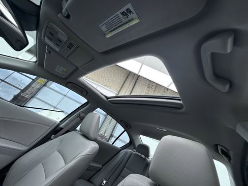 Used 2015 Honda Accord Touring image 35