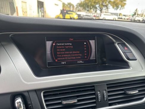 Used 2010 Audi A4 2.0T Premium image 19