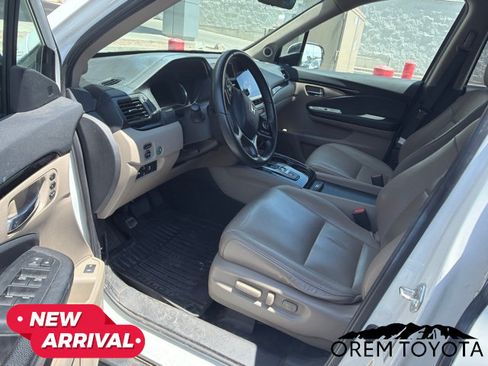 Used 2021 Honda Pilot Touring image 20