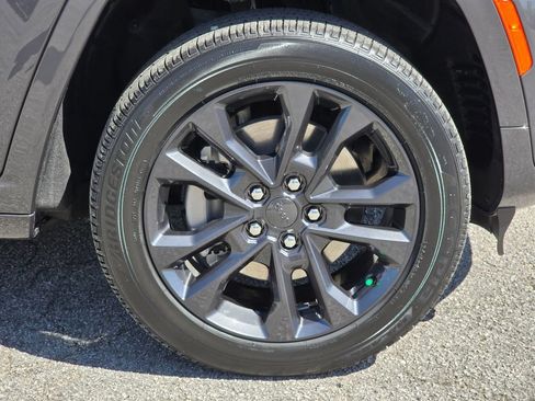New 2026 Jeep Grand Cherokee L Limited AWD/4WD image 16