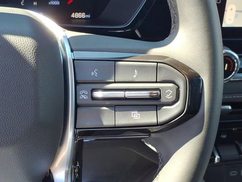 New 2026 Chevrolet Colorado LT image 16