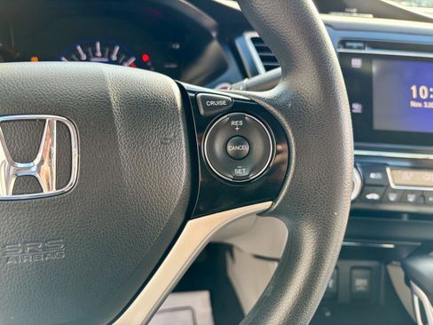 Used 2014 Honda Civic Hybrid Sedan image 31