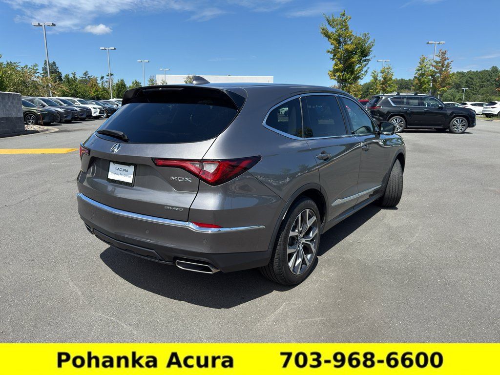 Certified 2024 Acura MDX w/ Technology Package AWD/4WD image 7