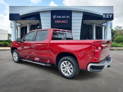 Used 2024 Chevrolet Silverado 1500 LT w/ Z71 Off-Road Package AWD/4WD image 3