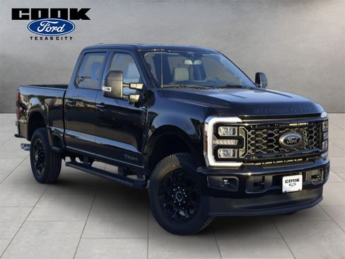 New 2026 Ford F250 XLT w/ XLT Premium Package AWD/4WD image 3
