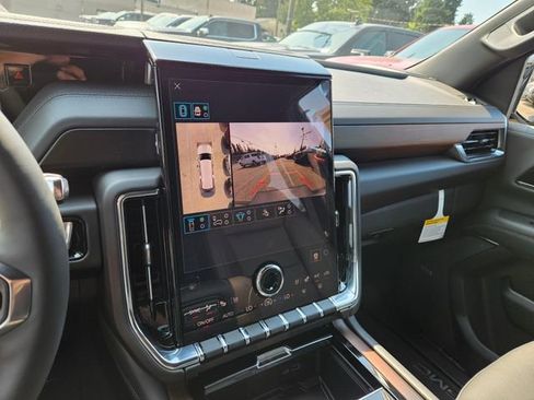 New 2026 GMC Yukon XL Denali w/ Advanced Technology Package AWD/4WD image 34