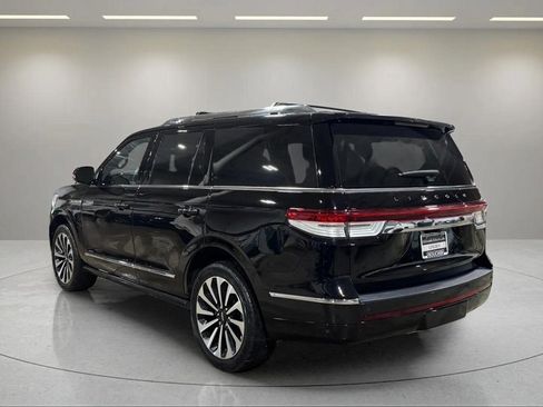 Certified 2023 Lincoln Navigator Reserve image 17