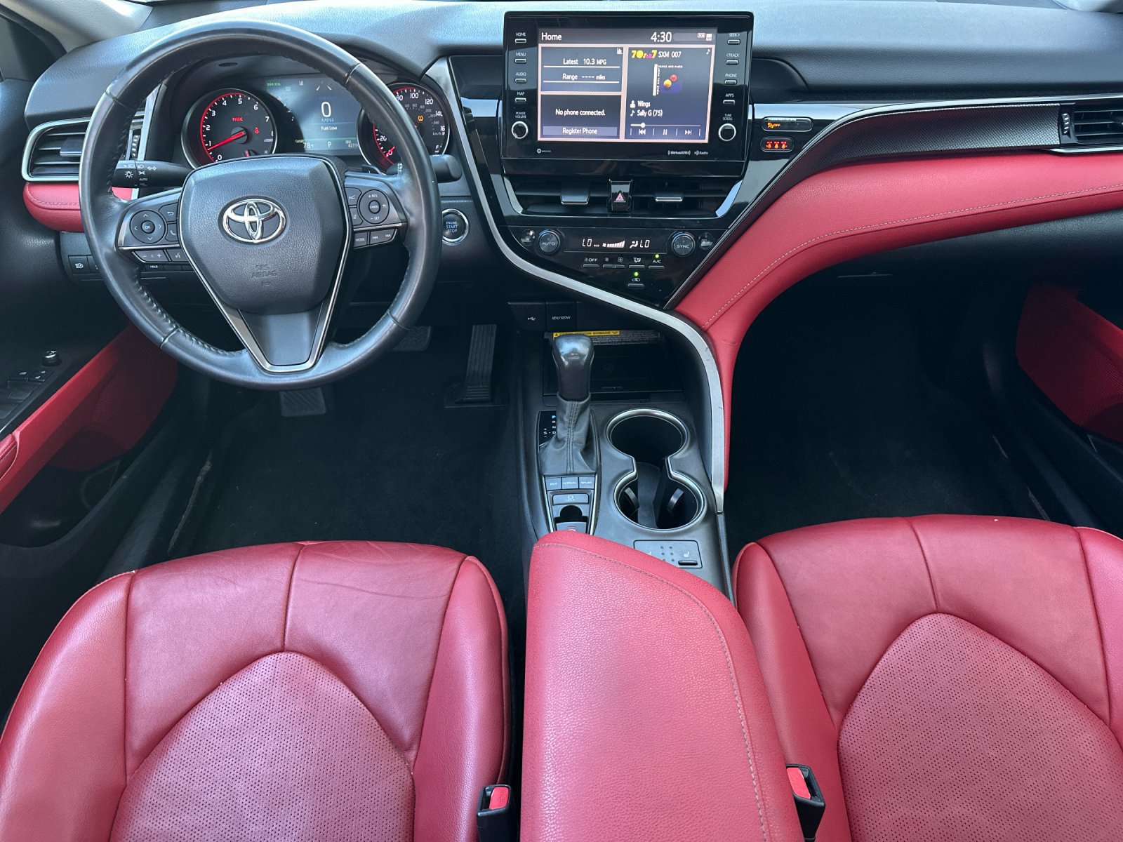 Used 2021 Toyota Camry XSE FWD image 13