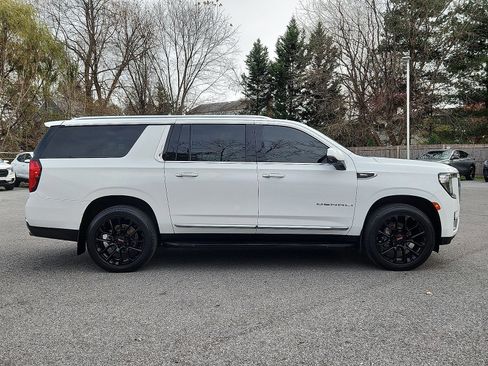 Certified 2022 GMC Yukon XL Denali image 26