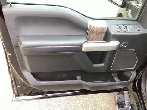 Used 2019 Ford F250 Lariat w/ Lariat Ultimate Package AWD/4WD image 17