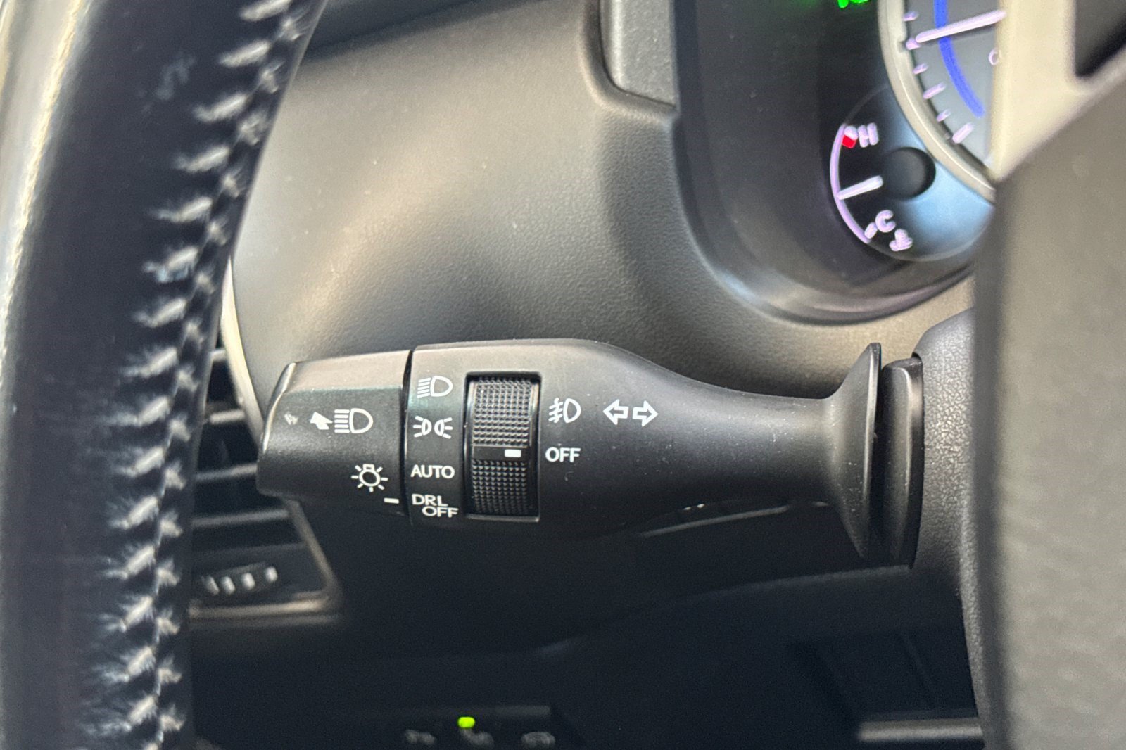 Used 2016 Lexus NX 300h AWD w/ Premium Package image 33