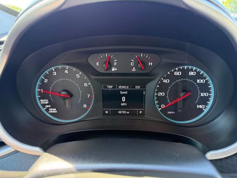 Used 2025 Chevrolet Malibu LT FWD image 16
