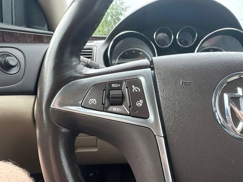 Used 2013 Buick Regal Premium FWD image 20