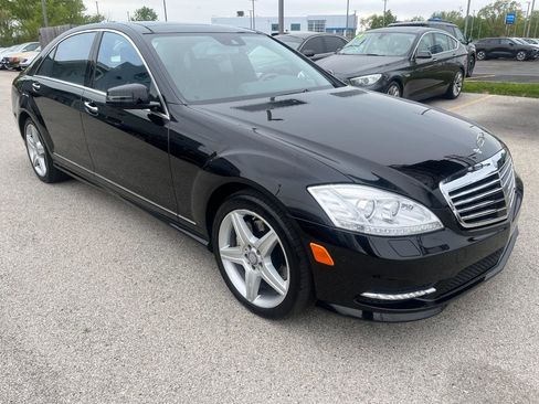 Used 2011 Mercedes-Benz S 550 4MATIC image 7