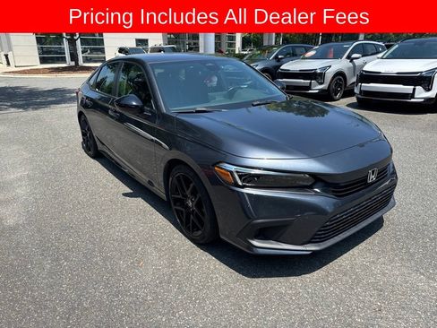 Used 2023 Honda Civic Sport image 1