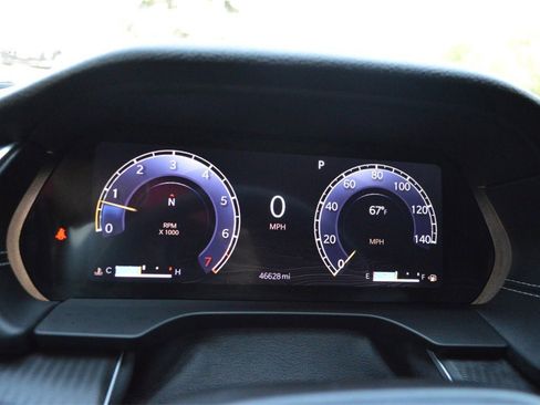 Used 2023 Jeep Grand Cherokee Altitude image 15