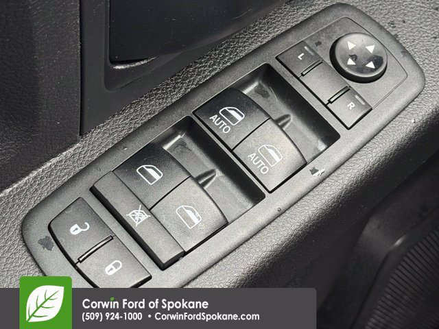Used 2018 RAM 2500 Tradesman w/ Chrome Appearance Group AWD/4WD image 18
